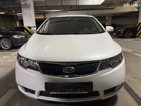 Kia Cerato 2011 - фото 3