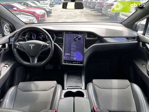 Tesla Model X 2019 - фото 16