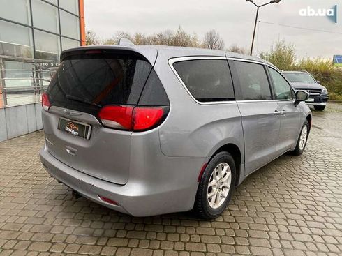 Chrysler Pacifica 2016 - фото 7