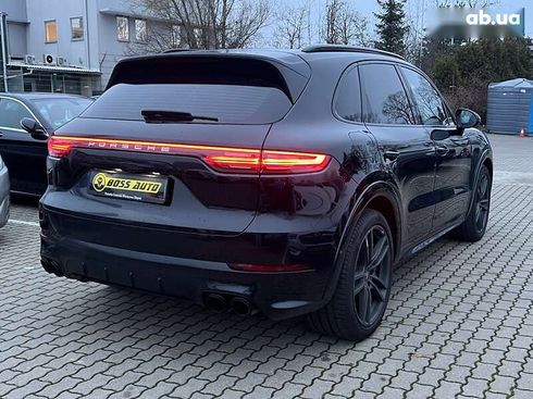 Porsche Cayenne 2018 - фото 8