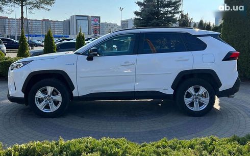 Toyota RAV4 2020 - фото 4