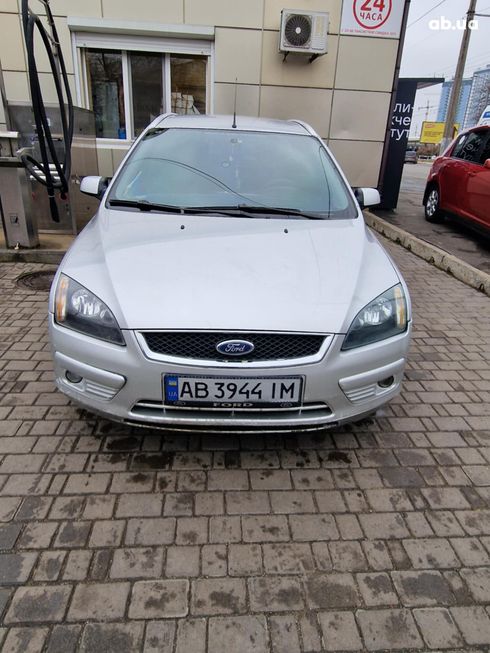 Ford Focus 2006 серебристый - фото 8