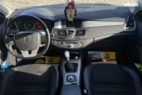 Renault Laguna 2012 - фото 9