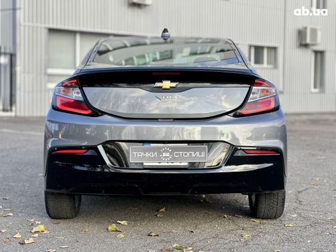 Chevrolet Volt 2018 серый - фото 5