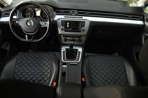 Volkswagen Passat 2016 - фото 20