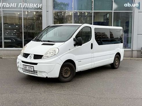 Renault Trafic 2011 - фото 3