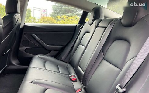 Tesla Model 3 2022 - фото 18