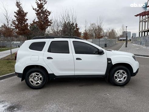 Renault Duster 2021 - фото 7