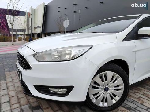 Ford Focus 2015 - фото 4