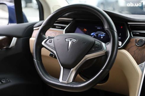 Tesla Model X 2017 - фото 13