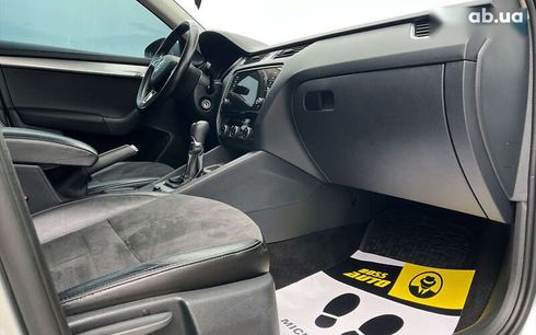 Skoda Octavia 2019 - фото 21