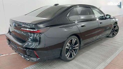 BMW 7 серия 2023 - фото 4