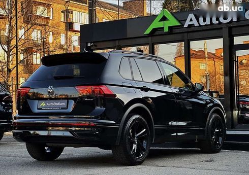 Volkswagen Tiguan 2021 - фото 12