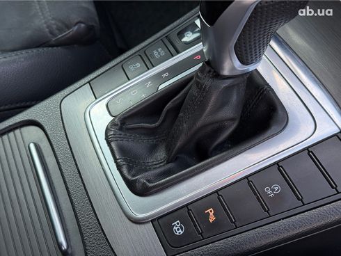 Volkswagen Passat 2012 серый - фото 26