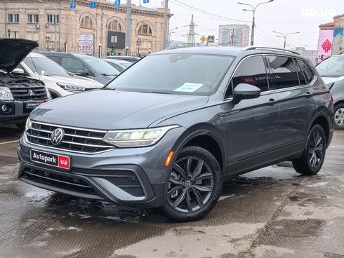 Volkswagen Tiguan 2022 серый - фото 4