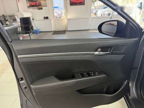 Hyundai Avante 2019 - фото 15