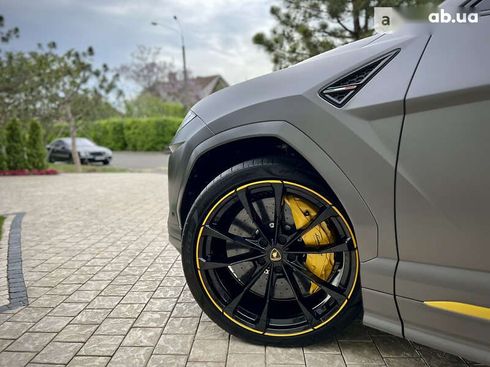 Lamborghini Urus 2022 - фото 27