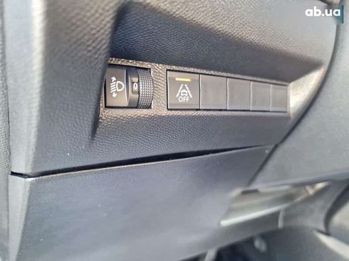 Peugeot 208 2021 - фото 19