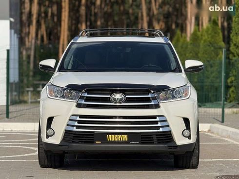 Toyota Highlander 2017 - фото 5
