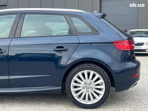 Audi A3 2017 синий - фото 6