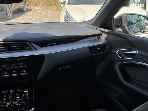 Audi E-Tron 2022 - фото 23