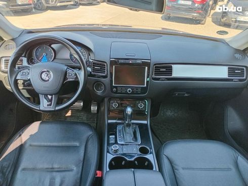 Volkswagen Touareg 2014 черный - фото 20