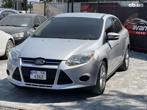 Ford Focus 2012 - фото 7
