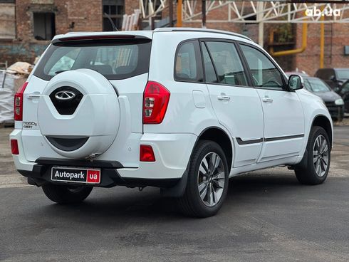 Chery Tiggo 3 2017 белый - фото 9