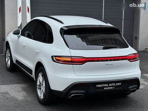 Porsche Macan 2023 - фото 21