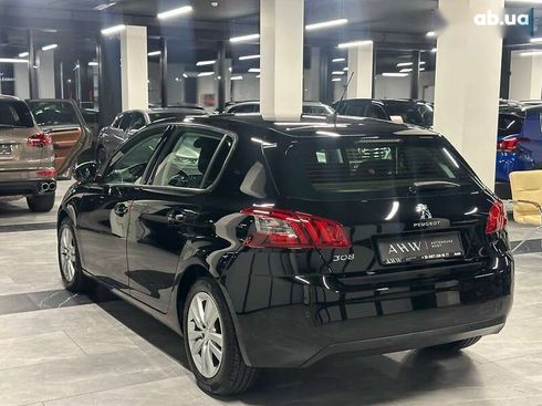 Peugeot 308 2020 - фото 12