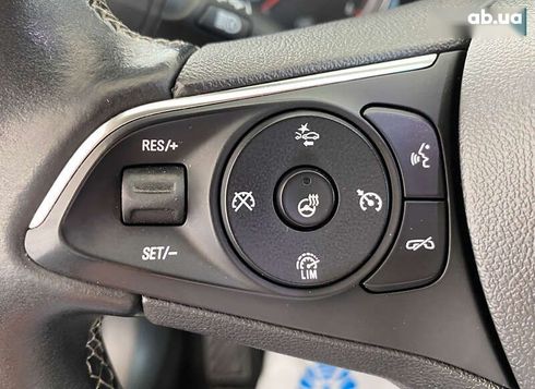 Opel Insignia 2019 - фото 17