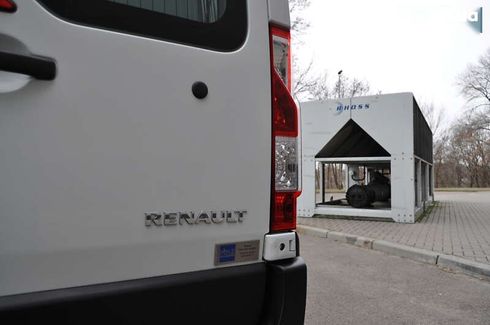 Renault Master 2018 - фото 27