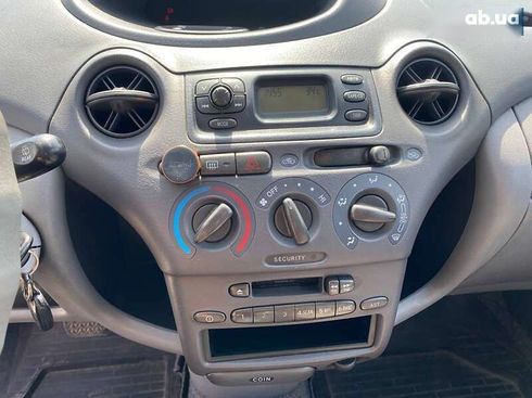 Toyota Yaris 1999 - фото 11