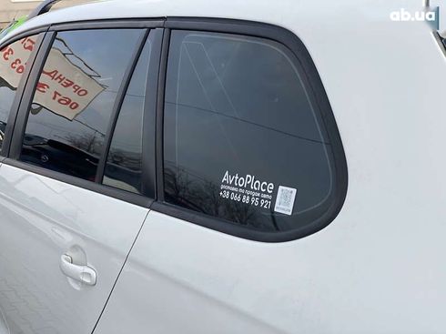 Volkswagen Golf 2011 - фото 23