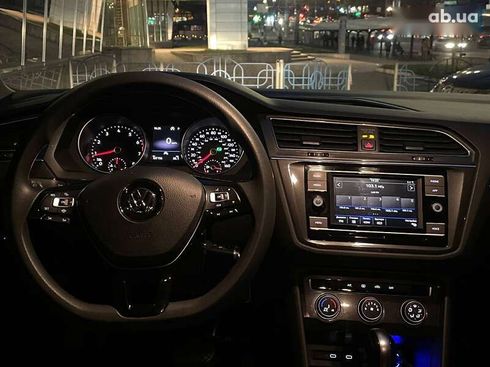 Volkswagen Tiguan 2020 - фото 18