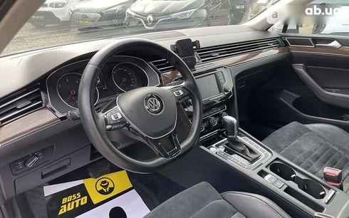 Volkswagen Passat 2015 - фото 11