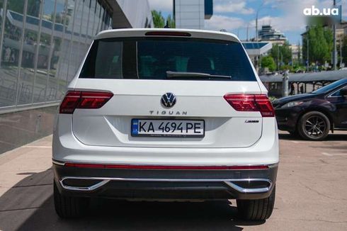 Volkswagen Tiguan 2021 - фото 10