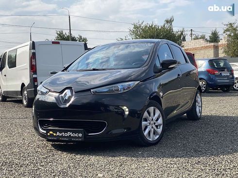 Renault Zoe 2015 - фото 17