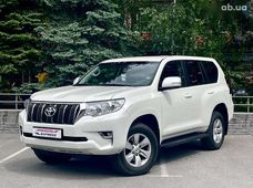 Продаж вживаних Toyota Land Cruiser Prado 2019 року в Києві - купити на Автобазарі