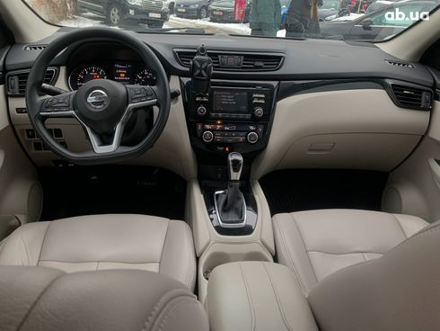 Nissan Rogue 2018 белый - фото 29