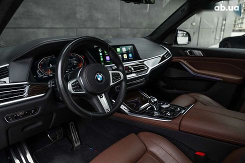 BMW X7 2021 - фото 18
