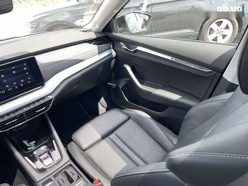 Skoda Octavia 2020 - фото 10