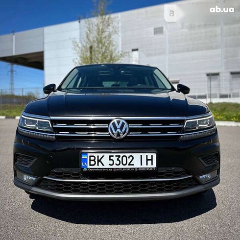 Volkswagen Tiguan 2017 - фото 8