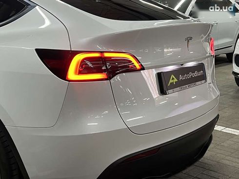 Tesla Model Y 2023 - фото 6