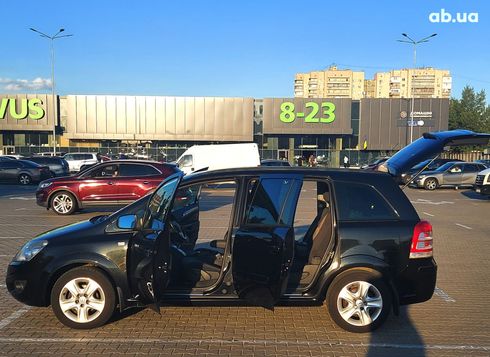 Opel Zafira 2012 черный - фото 9