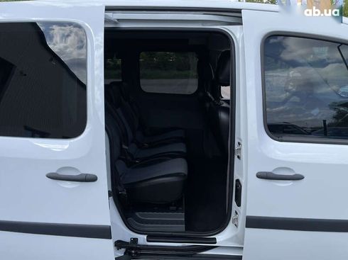 Renault Kangoo 2019 - фото 28
