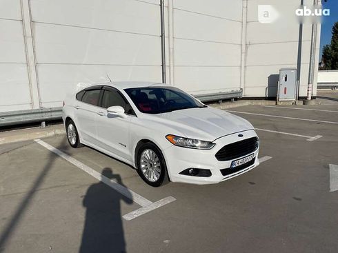 Ford Fusion 2013 - фото 3