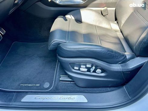 Porsche Cayenne 2018 - фото 26