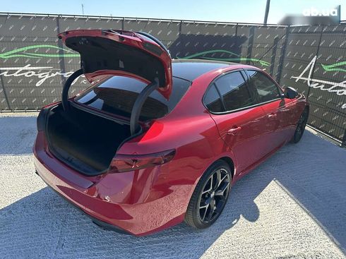 Alfa Romeo Giulia 2020 - фото 25