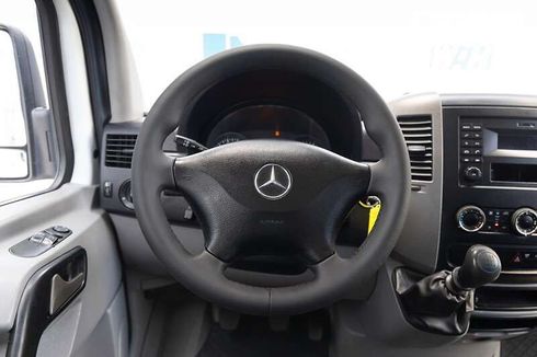 Mercedes-Benz Sprinter 2016 - фото 17